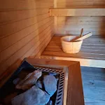 Teged Vartunk Vendeghaz * Bakonyoszlop